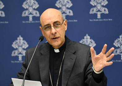 Il cardinale Fernandez: �Decriminalizzare l'omosessualit�
